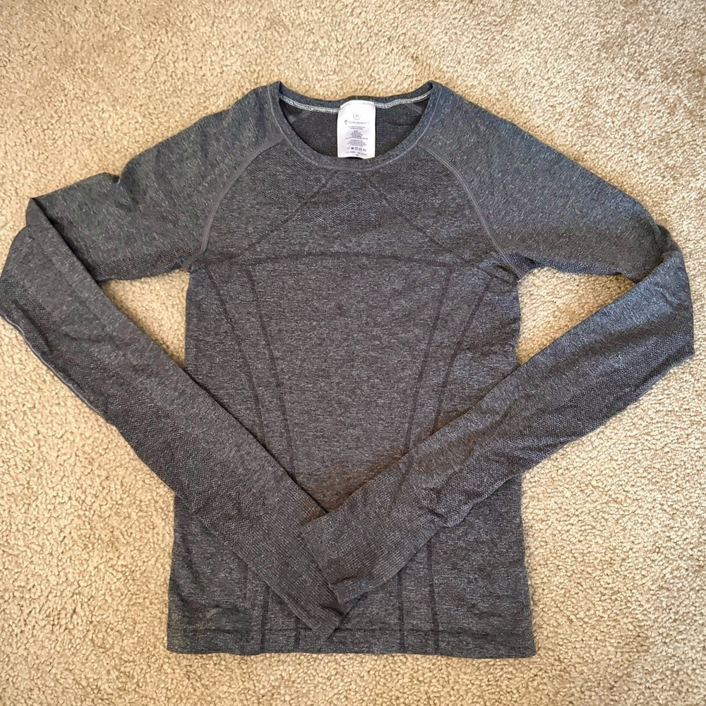 Ivivva Long Sleeve Top
